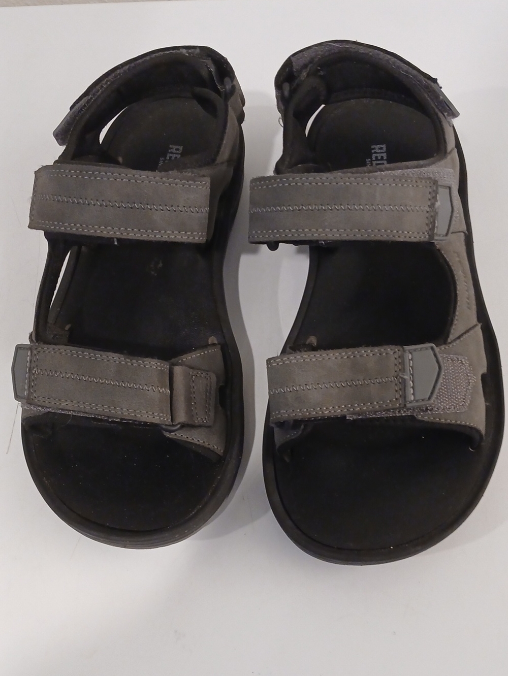 Redhead Gray/Black Men's Bass Pro Sandal Size 10 M